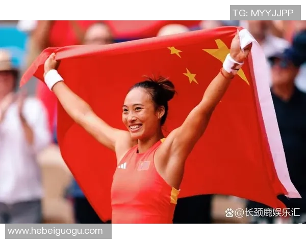 中国足球明星积极参与慈善活动为灾区募捐展现社会责任感 中国足球明星积极参与慈善活动为灾区募捐展现社会责任感