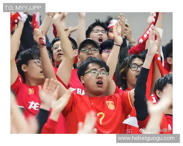 杭州足球队状态变革引发热议球迷期待新篇章与未来发展 杭州足球队状态变革引发热议球迷期待新篇章与未来发展