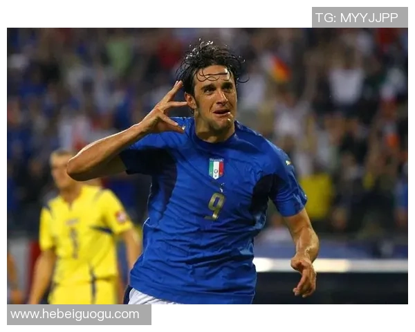 意大利足球明星托尼的全名及其辉煌职业生涯回顾 意大利足球明星托尼的全名及其辉煌职业生涯回顾